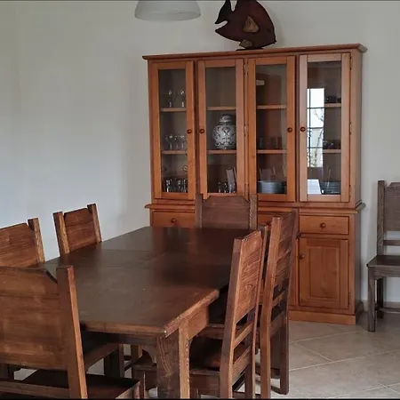 Casa Dos Amigos 2 *