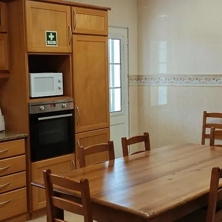 Casa Dos Amigos 2 *