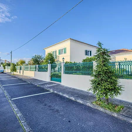 Casa Dos Amigos Villa