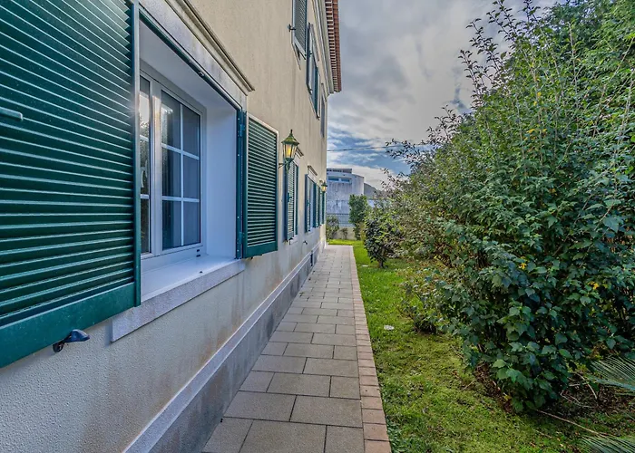 Casa Dos Amigos * Pico da Pedra